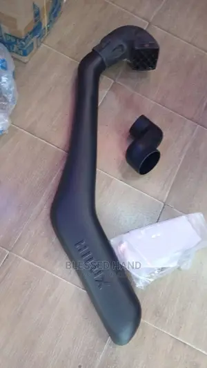 Snorkel Hillux Vigo