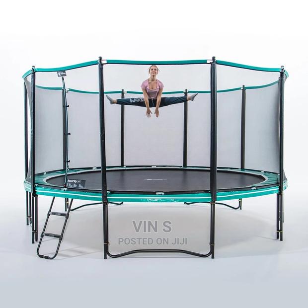 Trampoline_ Trampoline_ Trampoline> Trampoline