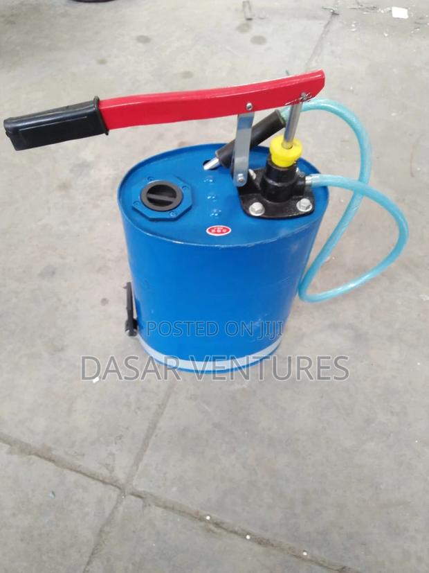 Manual Hand Pump Greasing Machine - main view