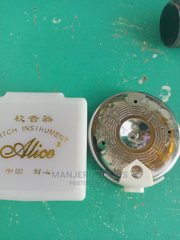 Pitch Pipe - main view