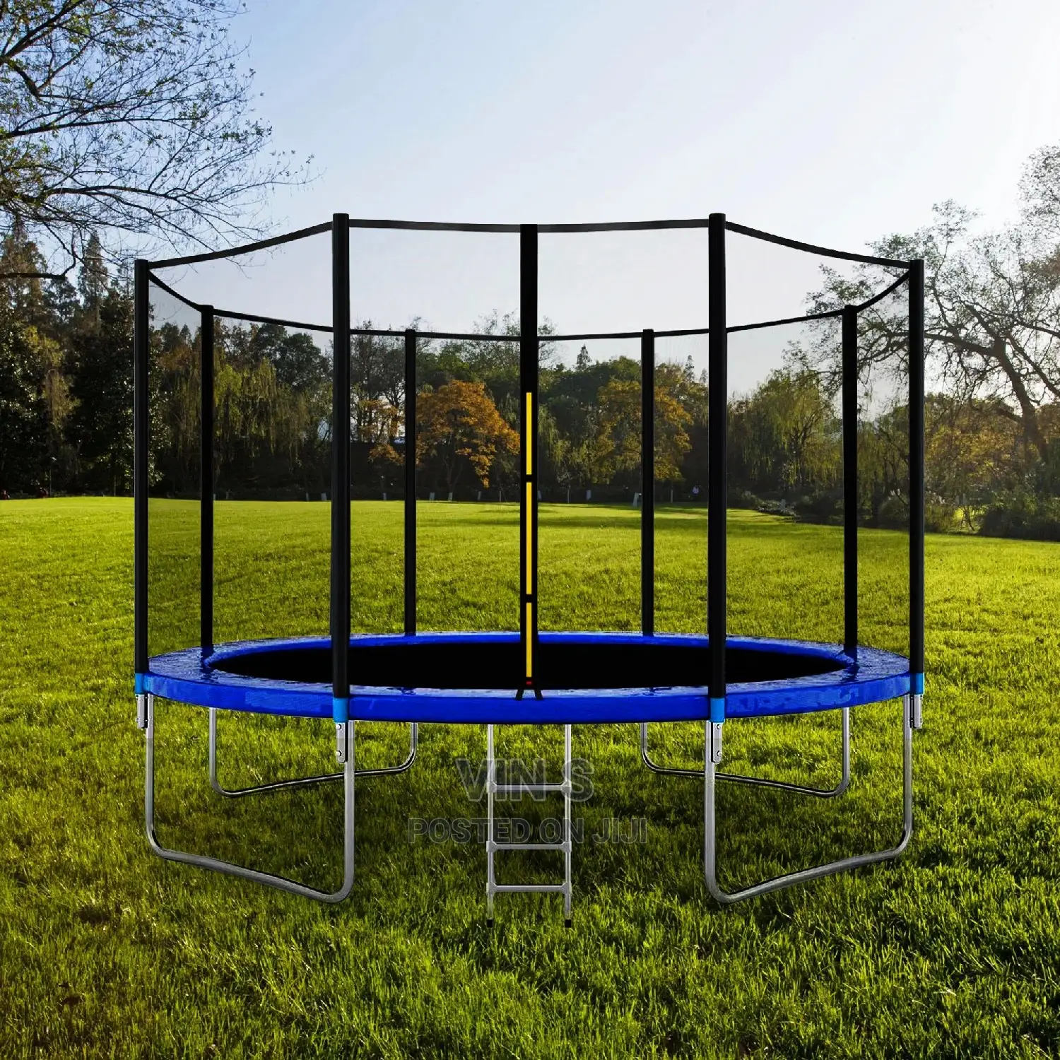 Trampolines; Trampolines; Trampolines>