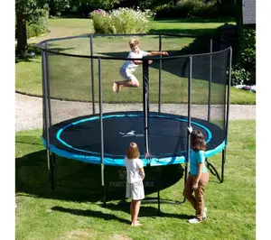 Trampoline/ Trampoline/ Trampoline>