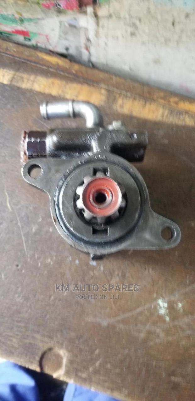 Toyota 1kz Power Steering Pump for Prado, Hilux, Hiace. - thumbnail 2