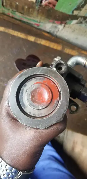Toyota 1kz Power Steering Pump for Prado, Hilux, Hiace.