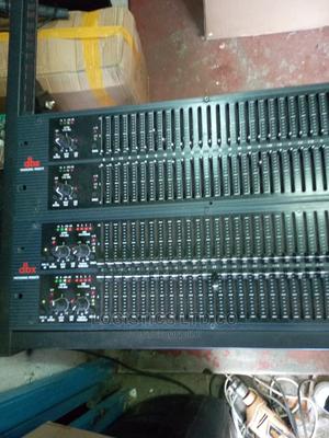 Dbx 1231 Graphic Equalizer - main view