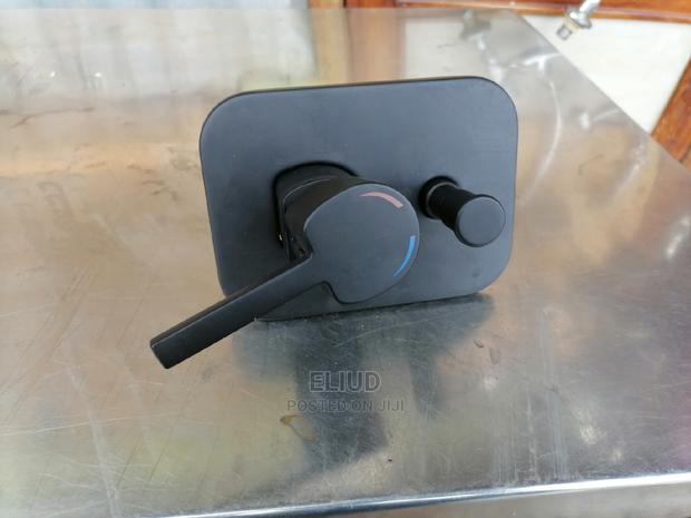 Black Shower Mixture Concealed - main view