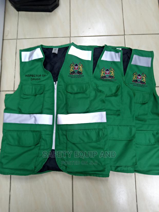Executive Reflective Half Coat Vest - thumbnail 2