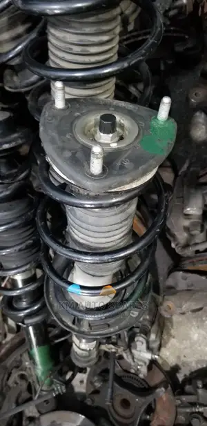 Mazda Axela Front Shock.