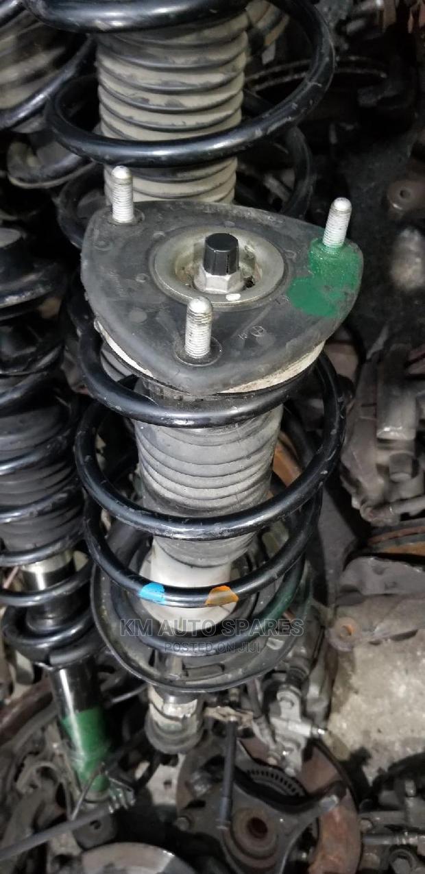 Mazda Axela Front Shock.