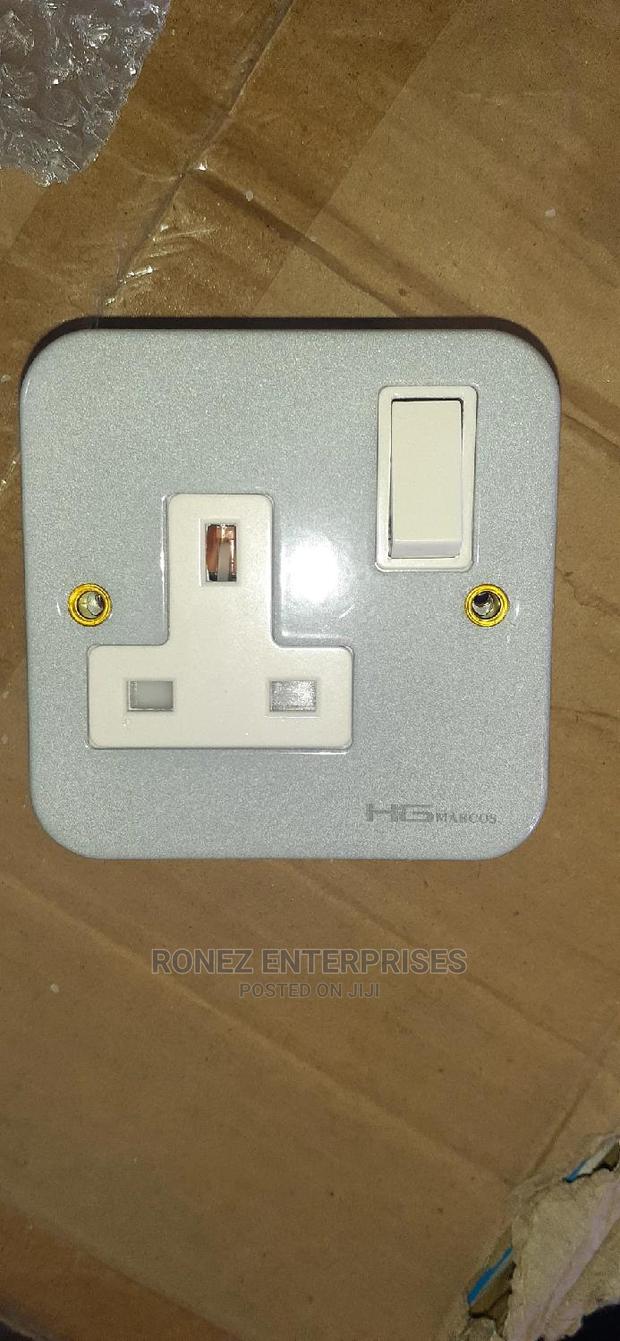 Metal Single Socket - main view