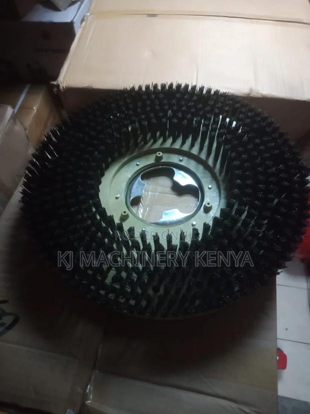 Hard Brush