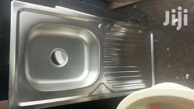 Kitchen Sinks - main view