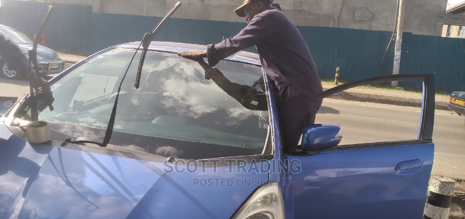 Honda Fit Front Windshield