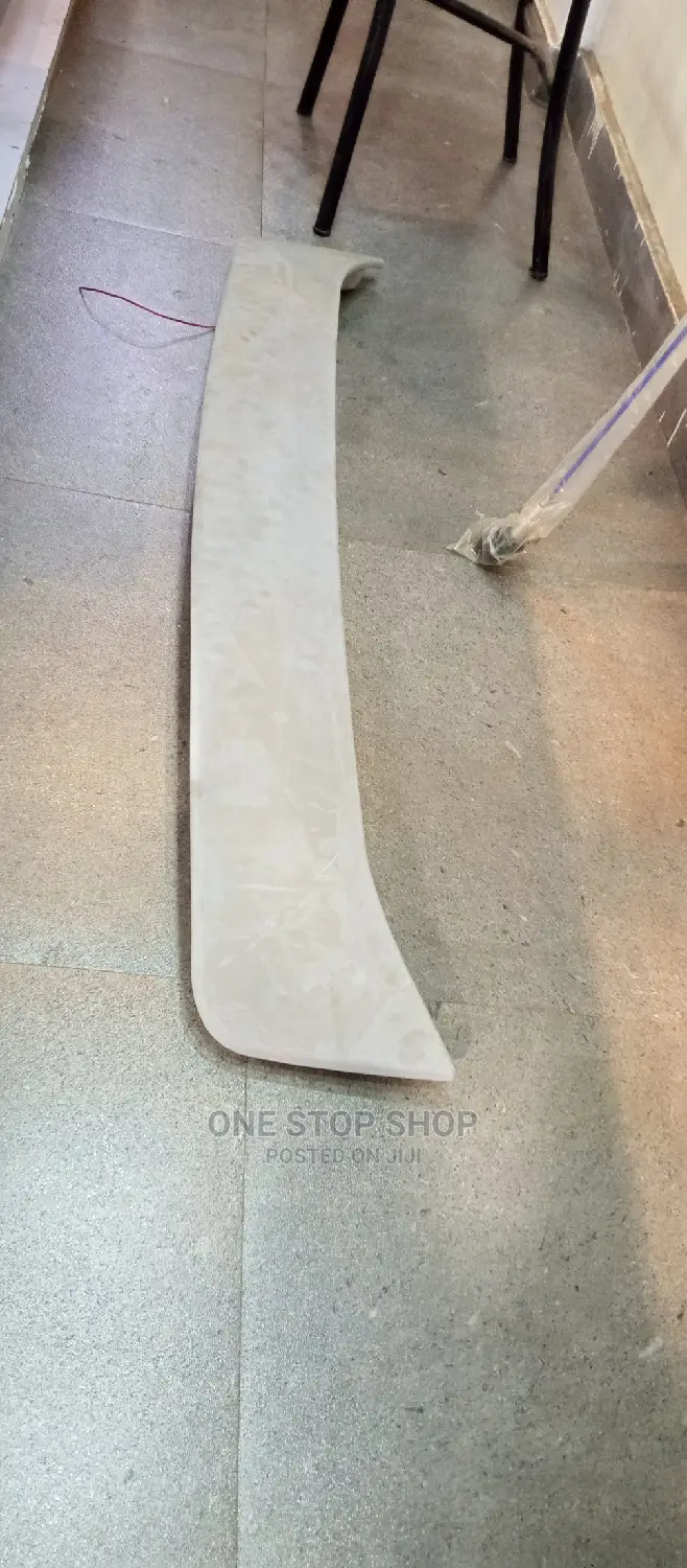Rear Spoiler