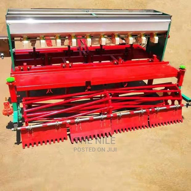 Factory Direct Sales Corn Planter - thumbnail 2