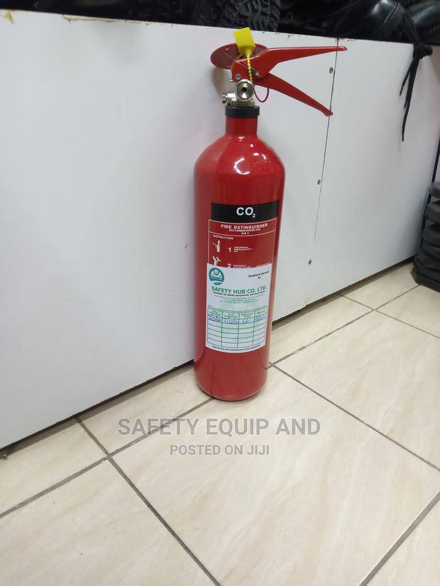 Powerful Fire Extinguishers-Co2 - thumbnail 2