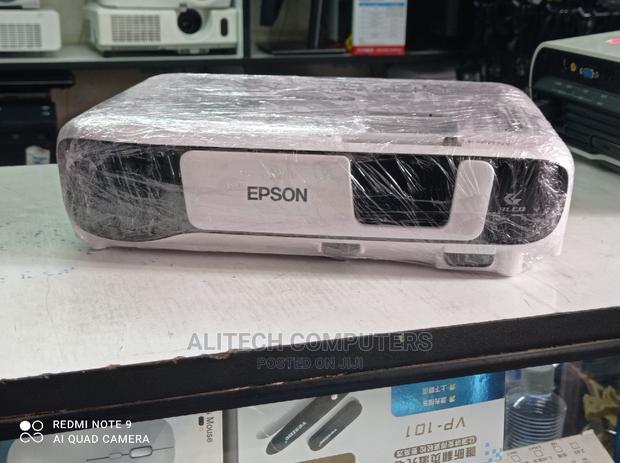 Epson Projector Eb-x41 - thumbnail 3