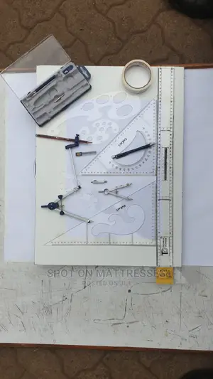 Tee Square Clear Scale
