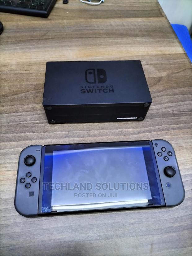 Nintendo Switch Version 2 - thumbnail 3
