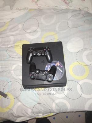 Ps4 Machine for Playing Games - thumbnail 2