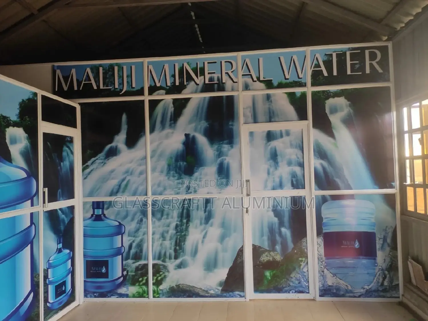 Aluminium Displays