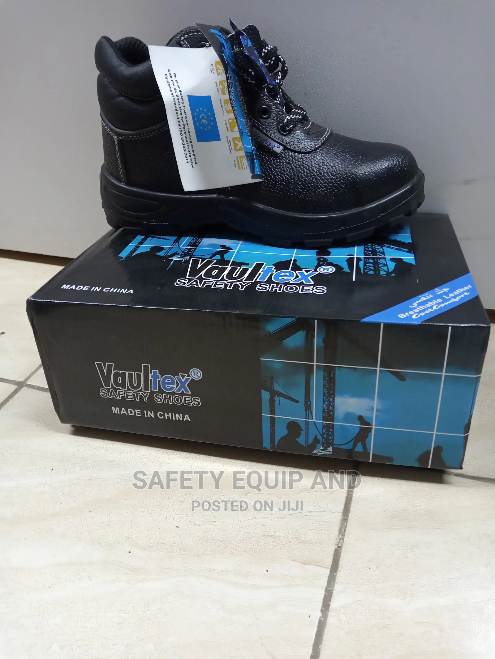 Industrial Boots With Laces and Steel Toe Cap
