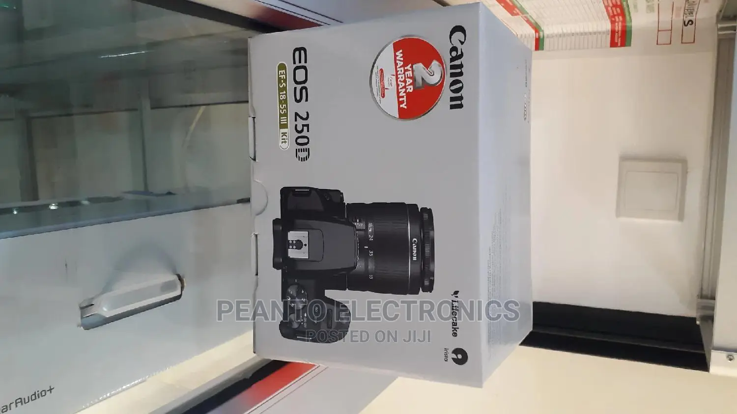 Canon Eos 250d DSLR Camera With 18-55mm