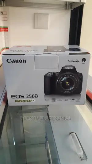 Canon Eos 250d DSLR Camera With 18-55mm