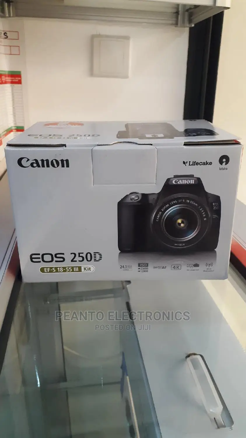 Canon Eos 250d DSLR Camera With 18-55mm