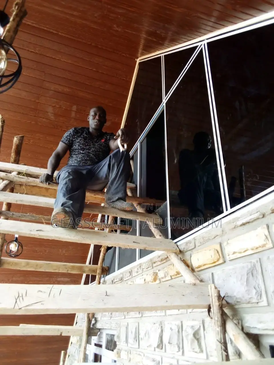 Glass Pales Fixing