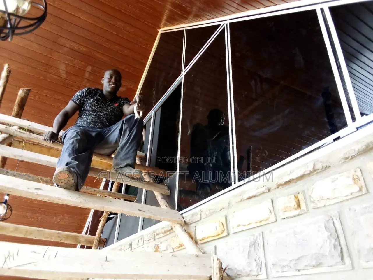 Glass Pales Fixing