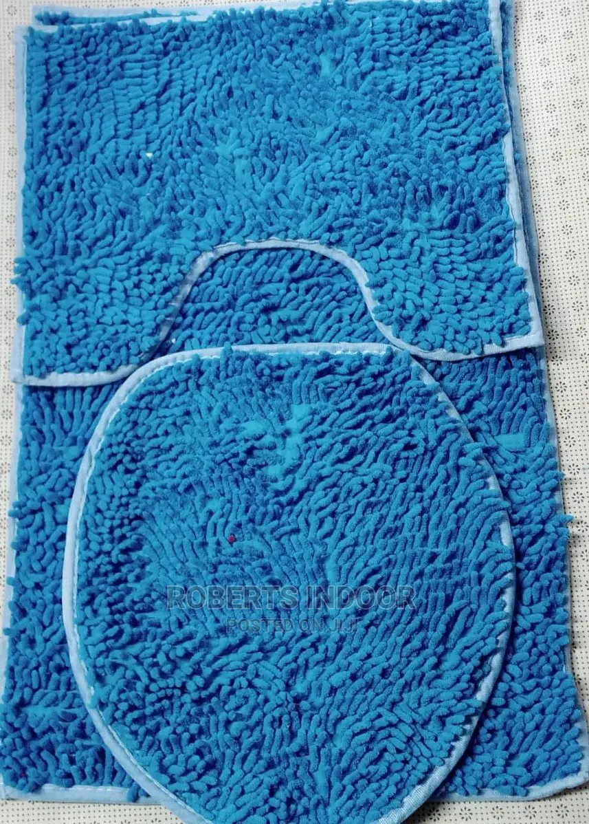 Blue 3 Piece Toilet Mat