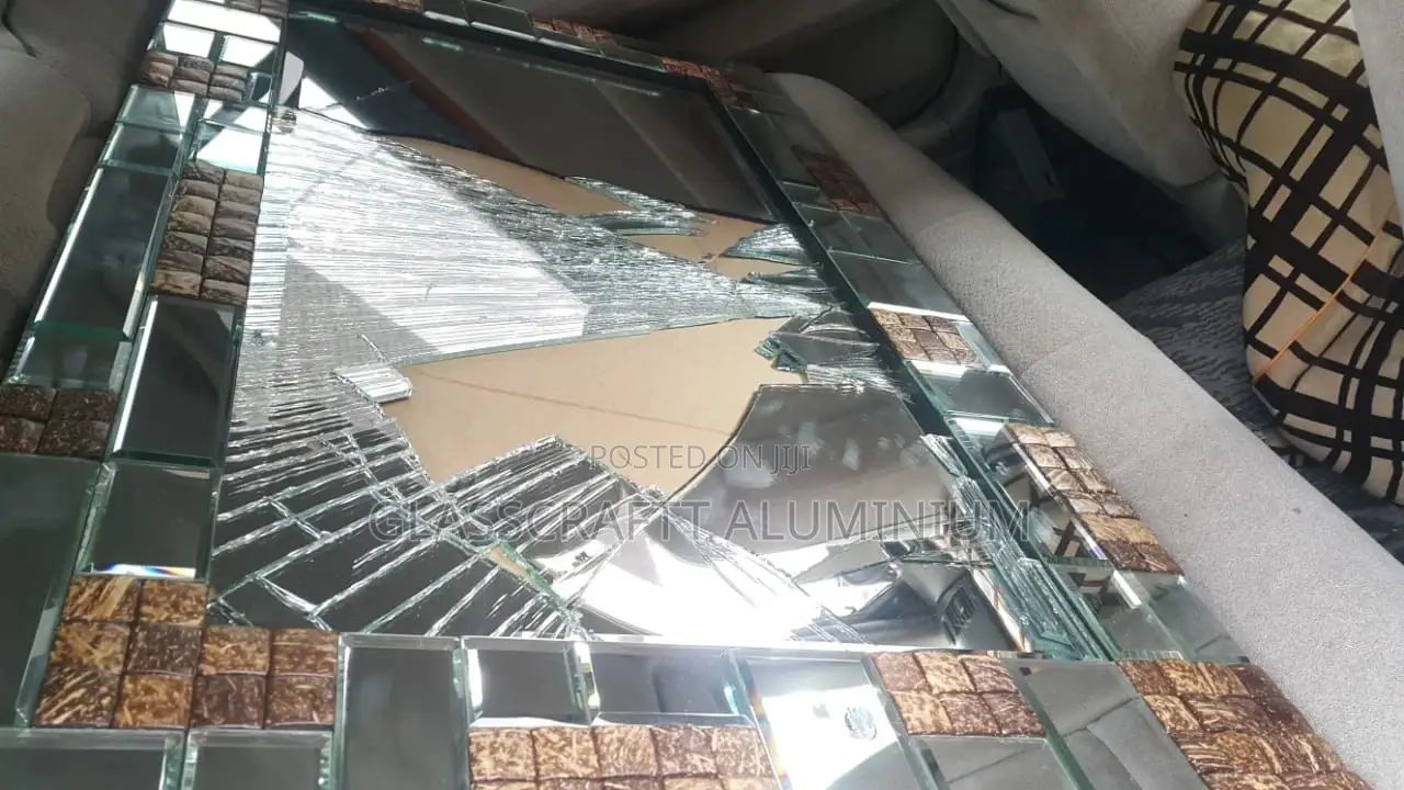 Glass Fittng