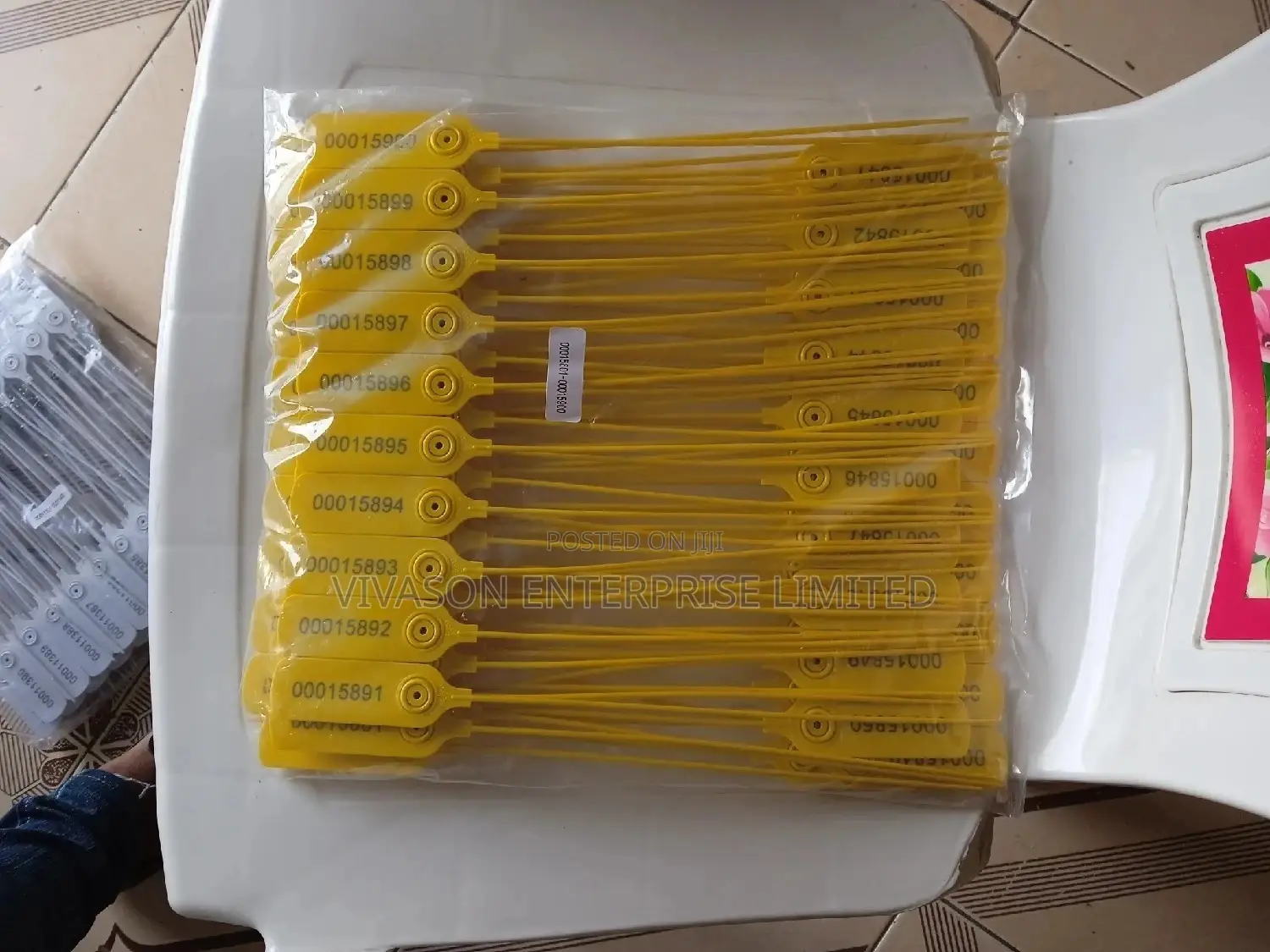 Plastic Seals
