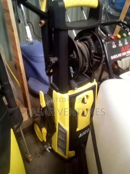 Medium Duty Pressure Washer - main view