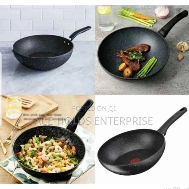 32cm Deep Frying Pan. - main view