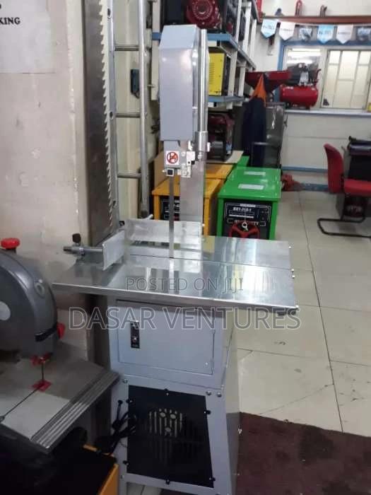 Meat Saw / Borne Saw - main view