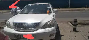 Harrier Rx330 FWS at 11500 Fitted