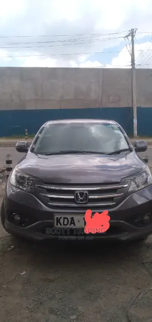 Honda Crv Rm5 Front Windscreen at 12500 Fitted