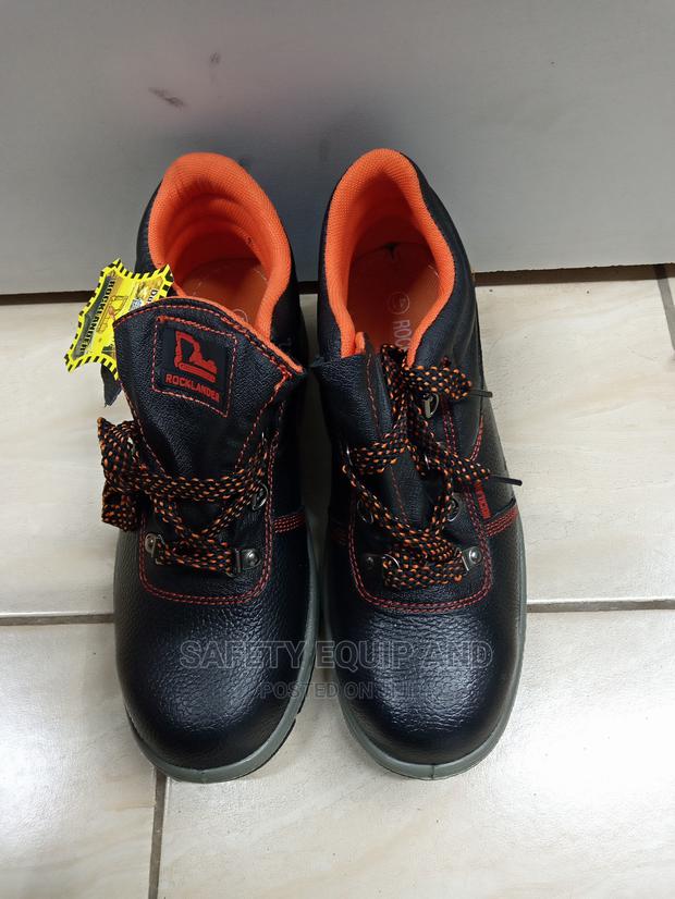 Safety Boots Made of Pure Leather - main view