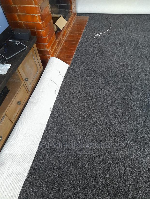 Wall to Wall Carpet - thumbnail 2