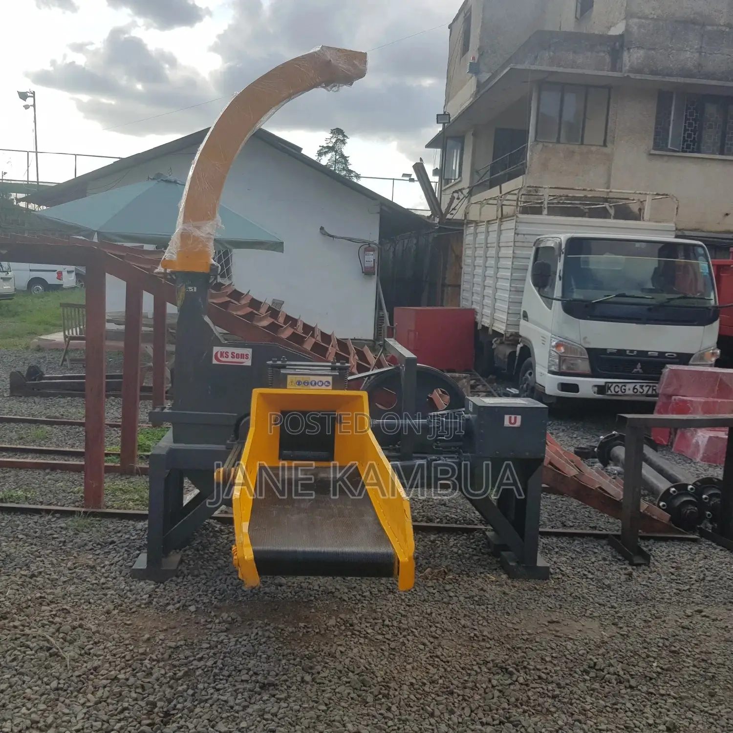 Chaff Cutter or Sillage