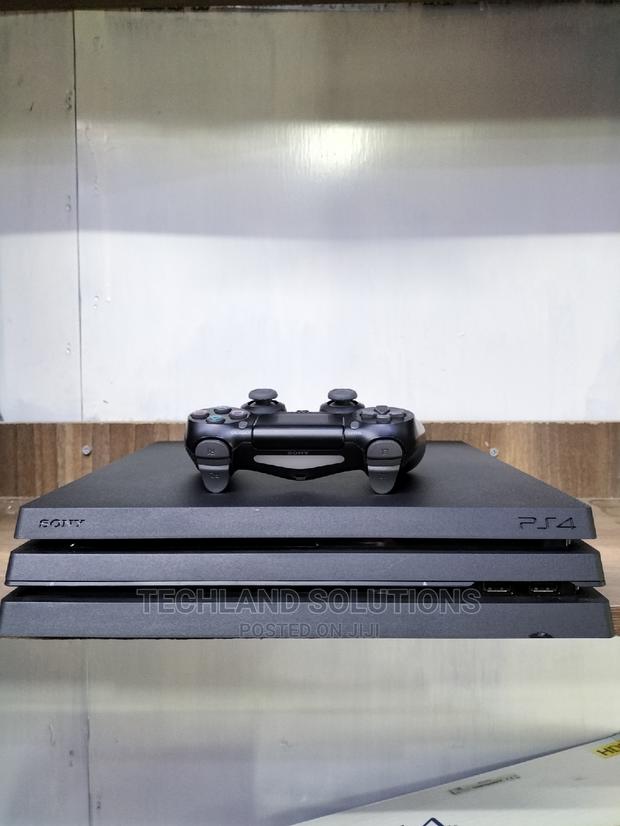 Playstation 4 PRO ,Ps4 PRO - main view