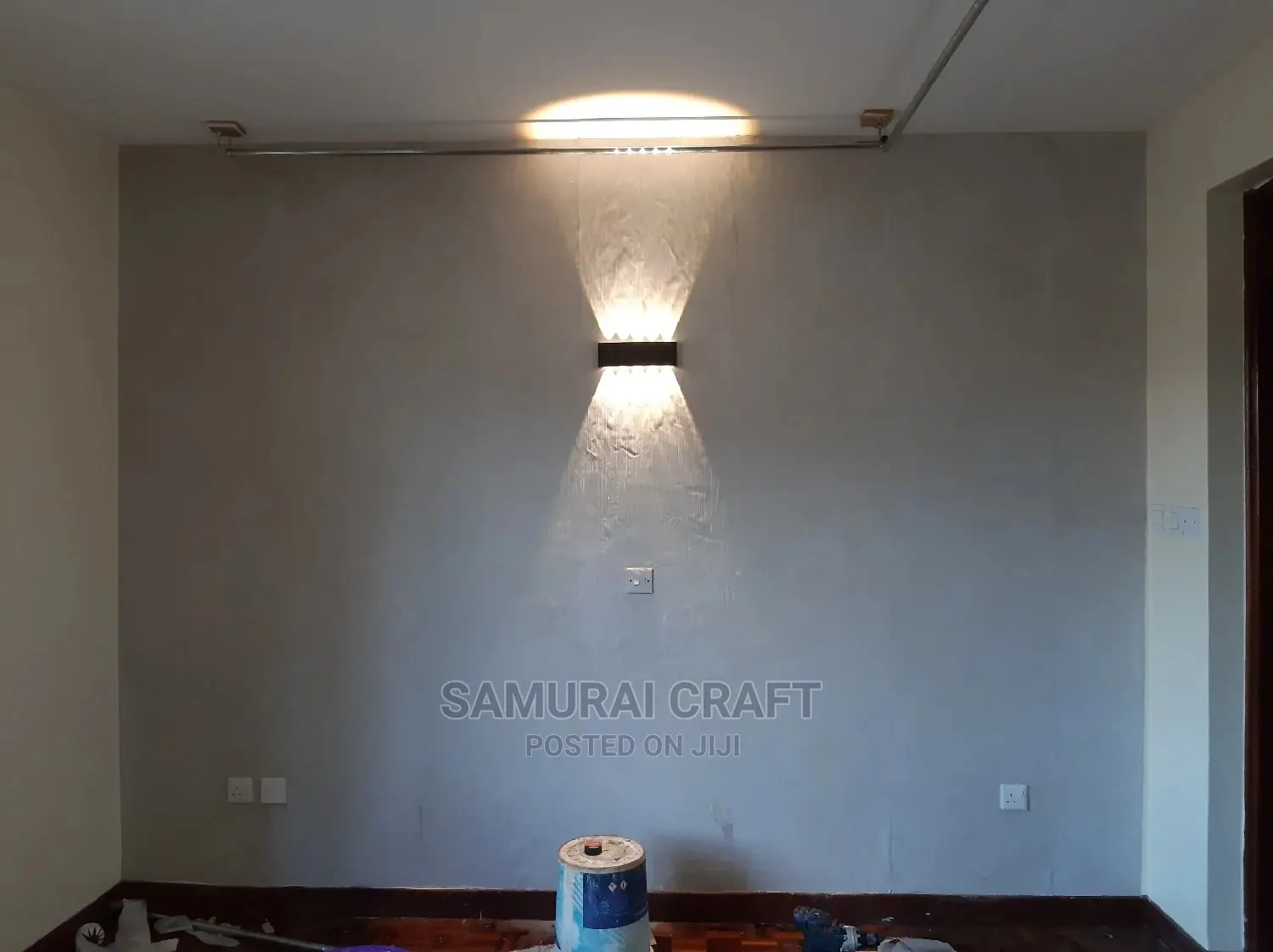 Interior Designer and Carpenter