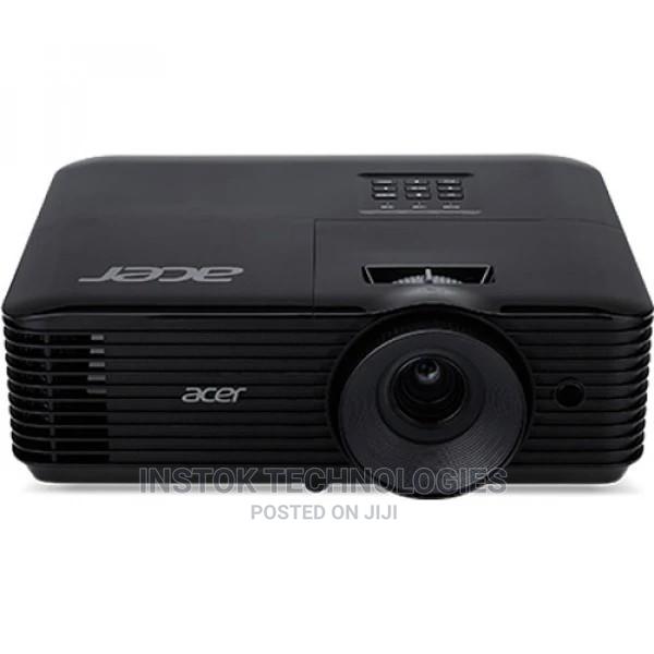 Acer X118H Essential 3600-Lumen Svga DLP Projector - thumbnail 2