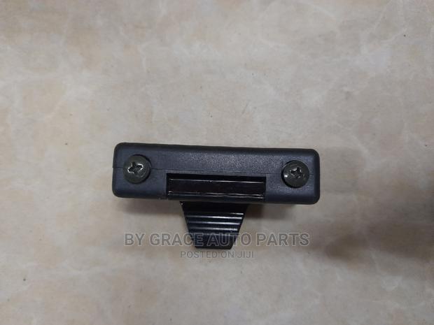 Window Locks Bus