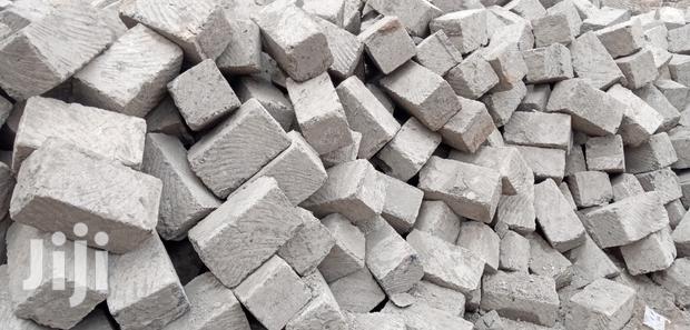 Machine Cut Stones - thumbnail 2