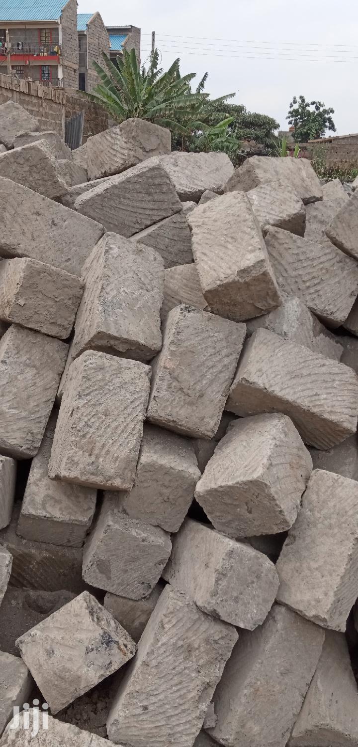 Grade 1 Machine Cut Stones