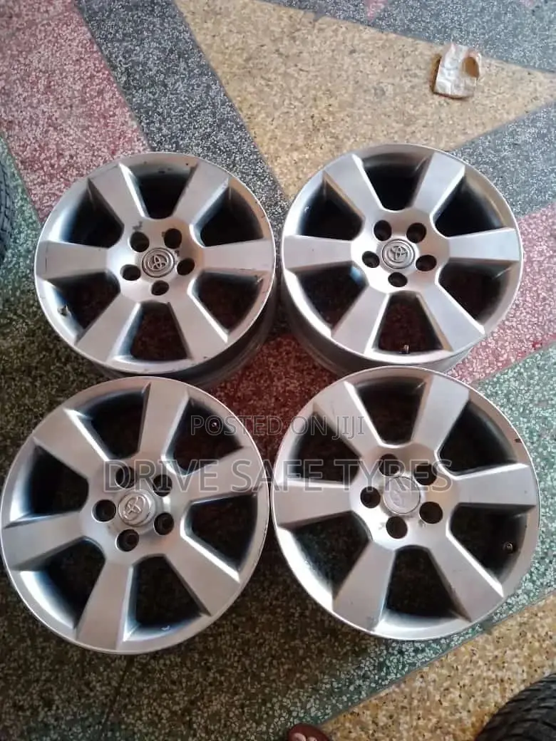 Original Rims 17 Inch Set Hurrier