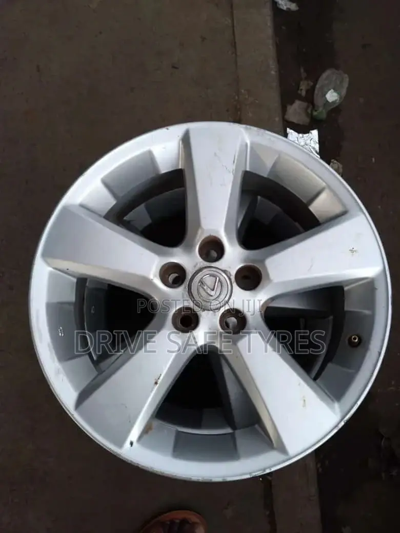 17 Inch Lexus Original Set (Japan)